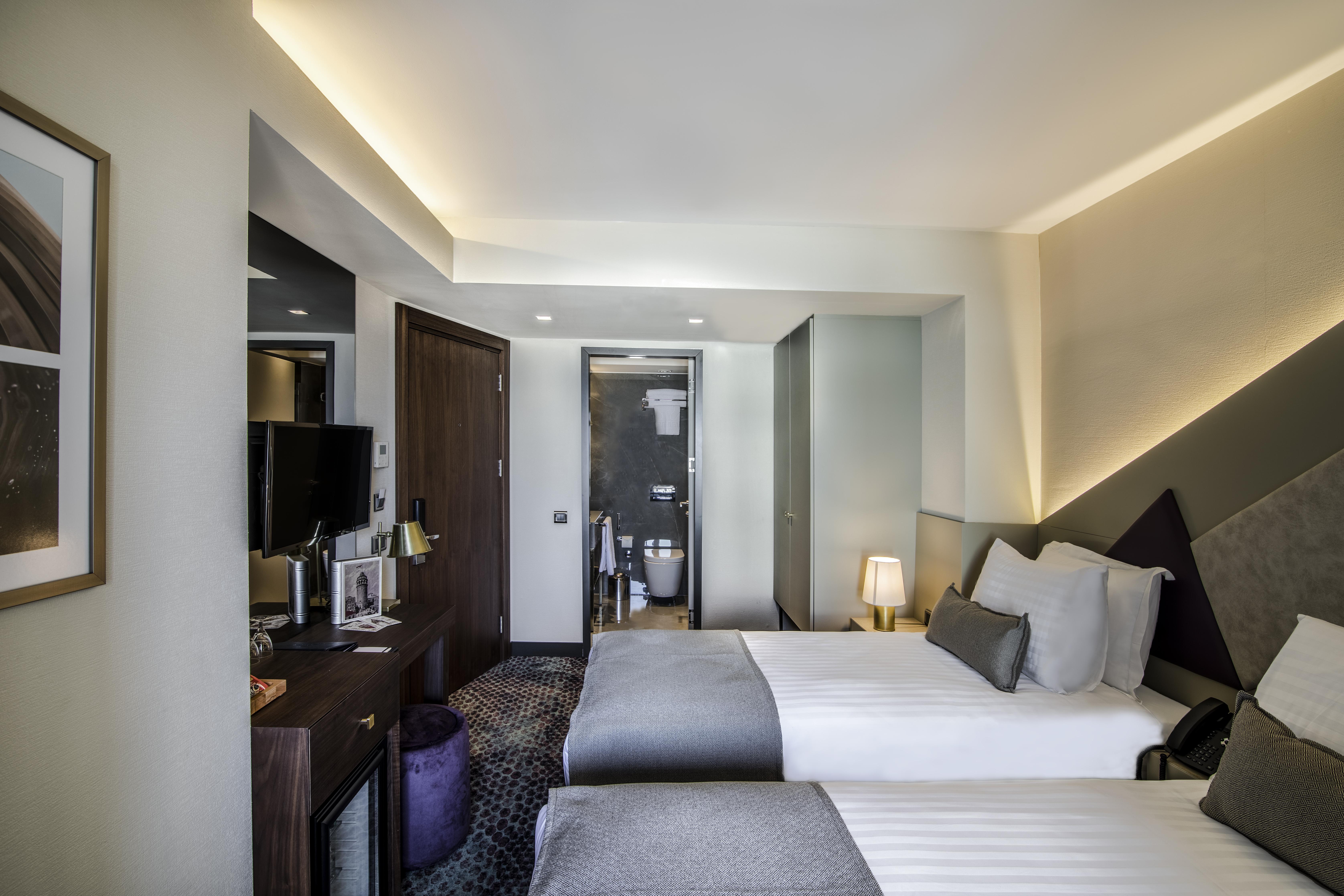 Galata Times Hotel Istanboel Buitenkant foto