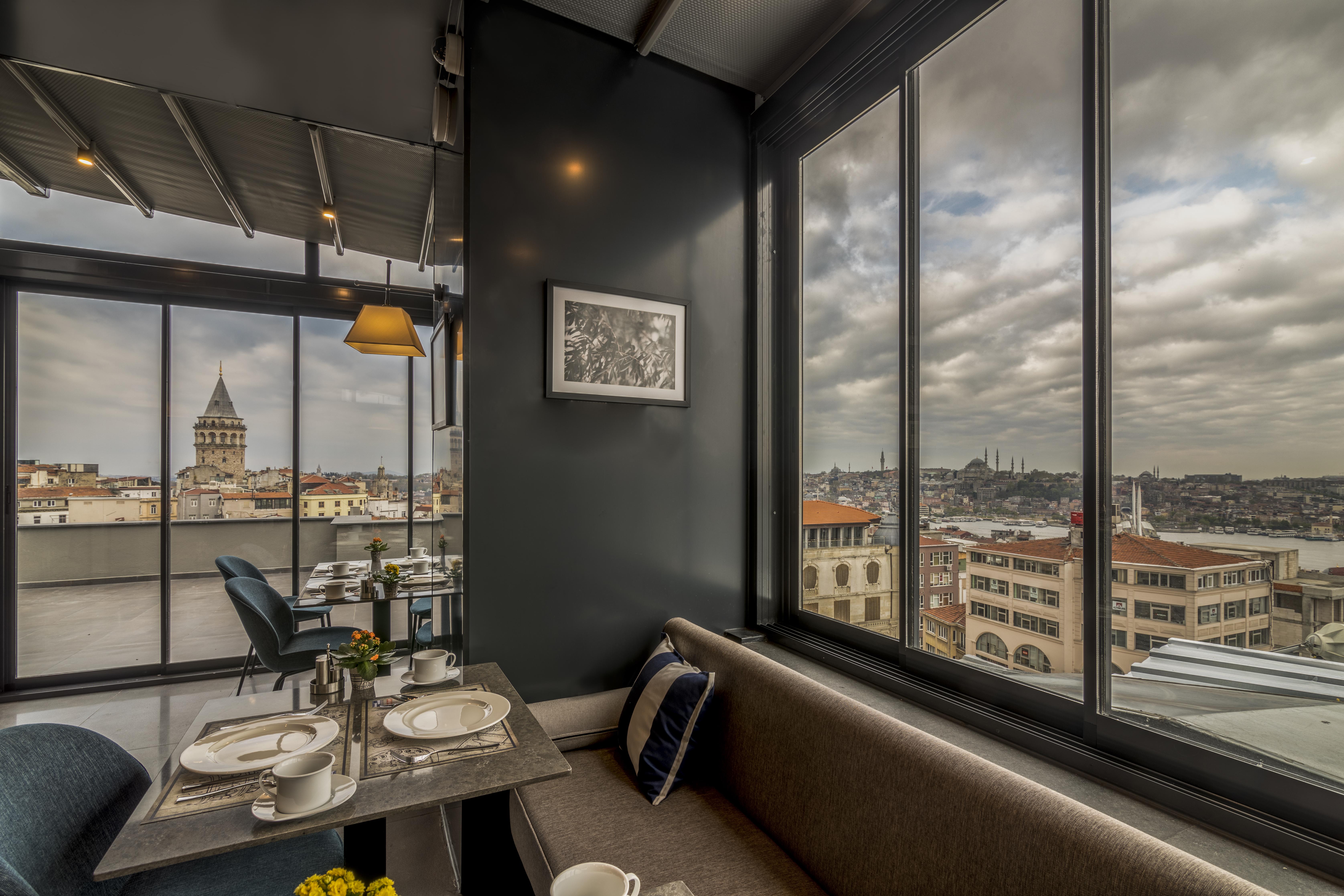 Galata Times Hotel Istanboel Buitenkant foto