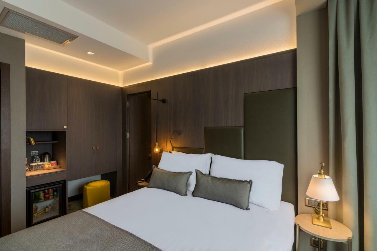Galata Times Hotel Istanboel Buitenkant foto